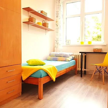 Hostel - Srodmiescie *