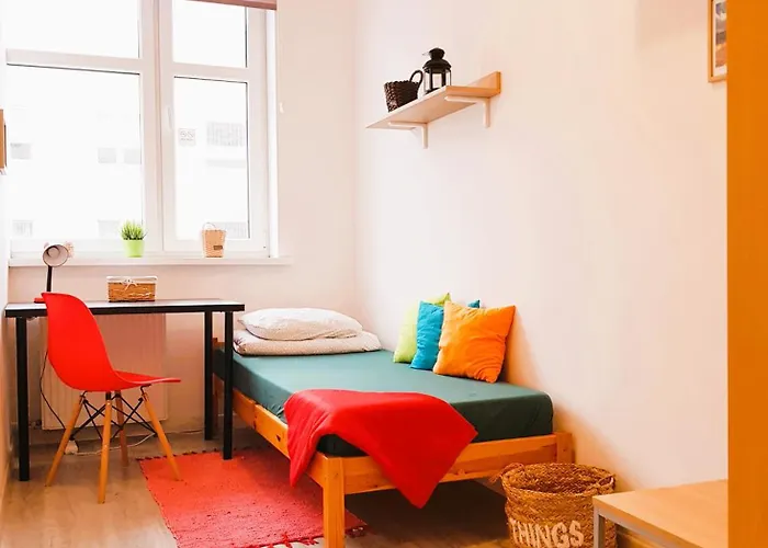 - Srodmiescie Vandrerhjem