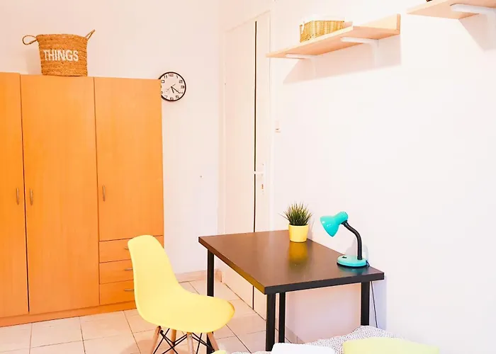 - Srodmiescie Vandrerhjem Gdynia